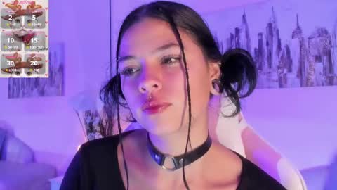 Snapshot of kiki_cams chatting on 12/05/24, 03:39 kIKI online show from 12/05/24, 03:39
