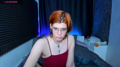 Kiki online show from 12/03/24, 07:22