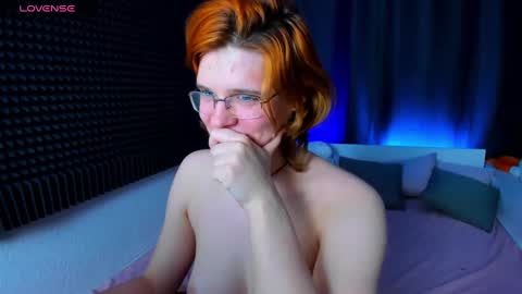 Kiki online show from 12/16/24, 01:11