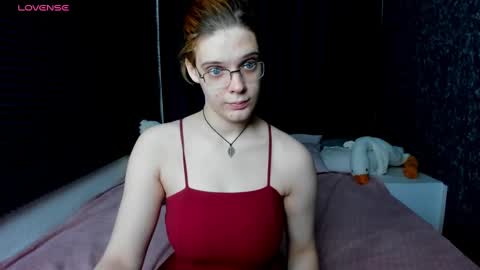 Kiki online show from 01/12/25, 10:12