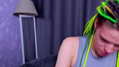 Kiki online show from 09/23/25, 10:40