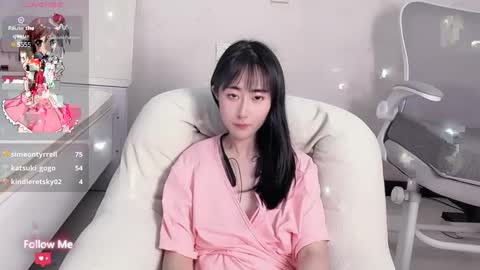 kiki_loveu online show from 12/31/24, 11:20