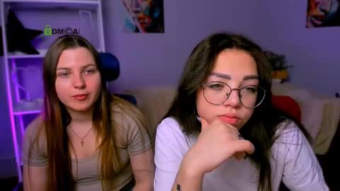 kiki_swan online show from 03/07/25, 07:19