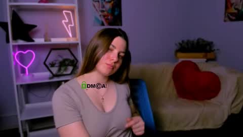 kiki_swan online show from 03/07/25, 10:24