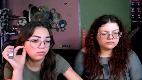 Snapshot of kiki_swan chatting on 12/05/25, 07:17 kiki_swan online show from 12/05/25, 07:17