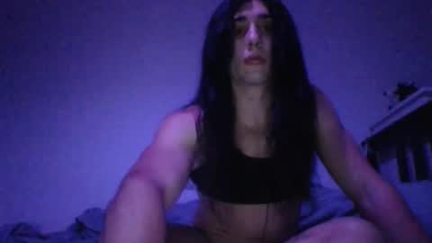Snapshot of kiki_xts chatting on 10/24/25, 11:45 kiki_xts online show from 10/24/25, 11:45