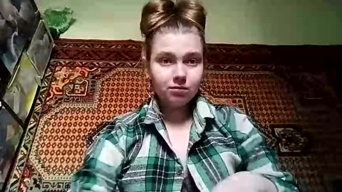 kikibang_ online show from 02/28/26, 09:54