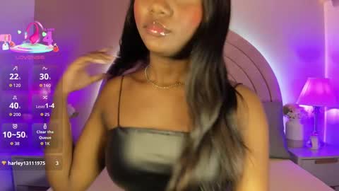 KI KI online show from 10/02/25, 07:43