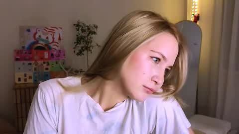 kikikarma online show from 02/19/26, 06:26