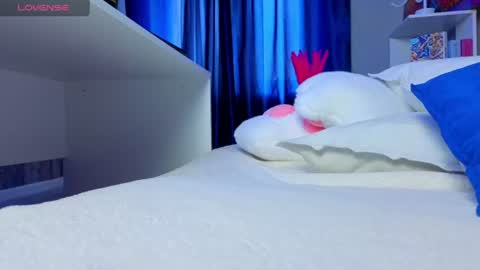 Snapshot of kikiolovely chatting on 07/12/26, 02:52 Kiki online show from 07/12/26, 02:52