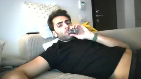 kikkus01 online show from 02/04/25, 08:06