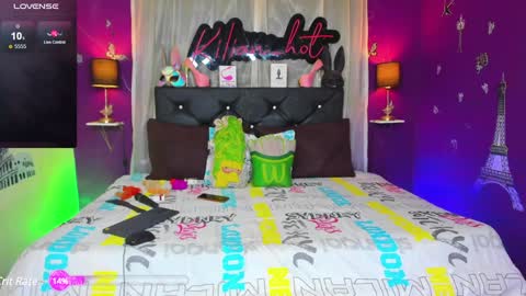 Snapshot of kilian_hot chatting on 01/12/25, 05:03  Kilian  online show from 01/12/25, 05:03