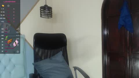 Snapshot of kilian_xx chatting on 02/04/25, 03:57 Kilian xxx online show from 02/04/25, 03:57