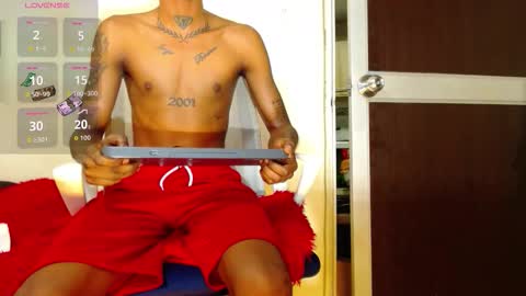 Snapshot of kilian_xx chatting on 10/20/25, 10:49 Kilian xxx online show from 10/20/25, 10:49