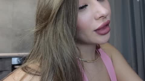 EvaAnna online show from 12/01/24, 04:29