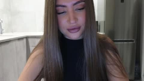 EvaAnna online show from 02/25/25, 05:58