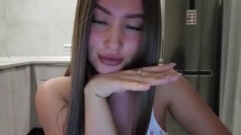 EvaAnna online show from 02/10/26, 08:46