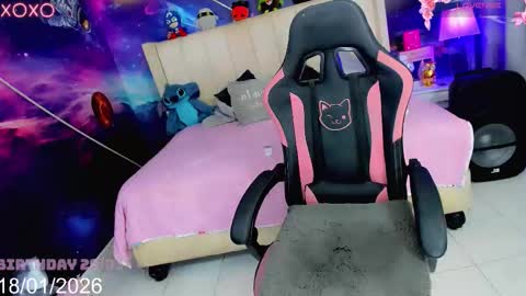 kylie anthonella online show from 01/19/26, 03:21