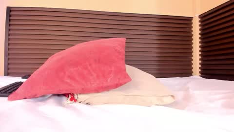 kim online show from 01/08/26, 09:28