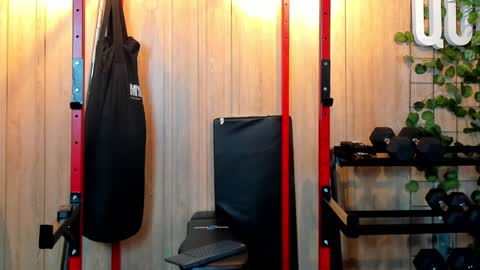 Kim online show from 02/06/25, 01:21