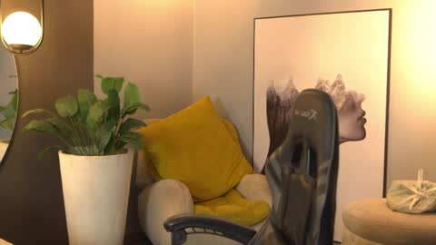 Kim online show from 05/27/26, 12:57