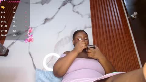 Snapshot of kim_brown2 chatting on 04/28/26, 02:49 Kim Follow me please online show from 04/28/26, 02:49