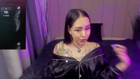 Kim online show from 03/06/25, 07:43