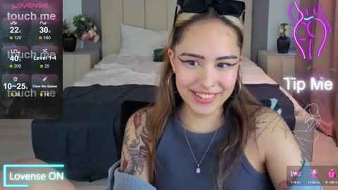 Kim online show from 10/11/25, 09:41