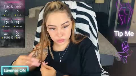 Kim online show from 10/18/25, 08:31