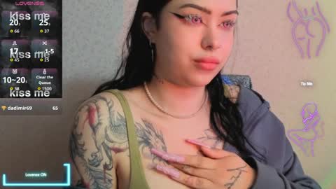 Kim online show from 04/08/26, 08:14