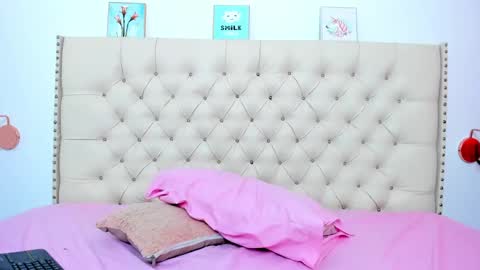 kim_eli online show from 01/16/25, 06:37