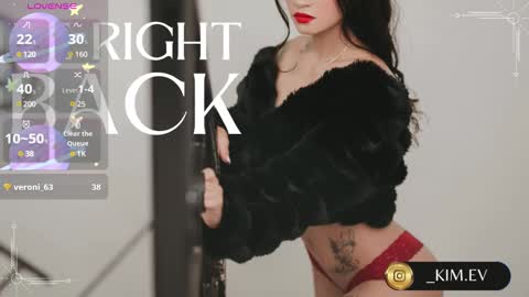 Kim  online show from 01/31/25, 08:11