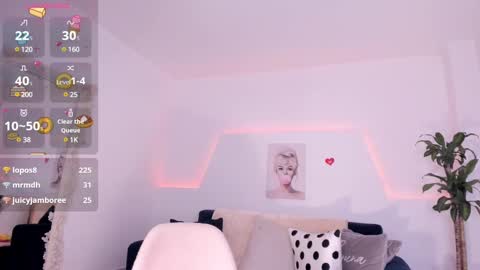 Kim  online show from 03/05/25, 07:49