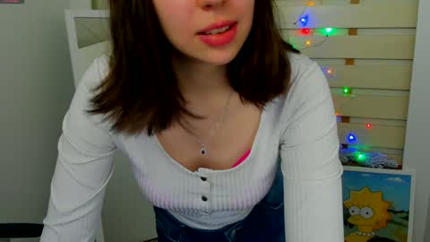 Snapshot of kim_go chatting on 12/15/24, 07:46 Kim online show from 12/15/24, 07:46