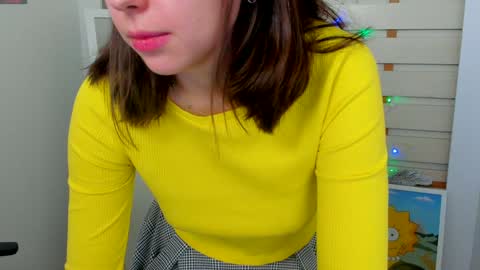 Snapshot of kim_go chatting on 12/23/24, 02:07 Kim online show from 12/23/24, 02:07