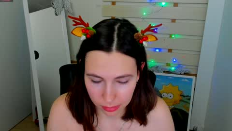 Snapshot of kim_go chatting on 12/27/24, 10:55 Kim online show from 12/27/24, 10:55