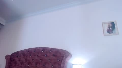 K I M online show from 02/28/25, 03:04