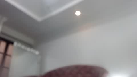 K I M online show from 03/09/25, 12:09