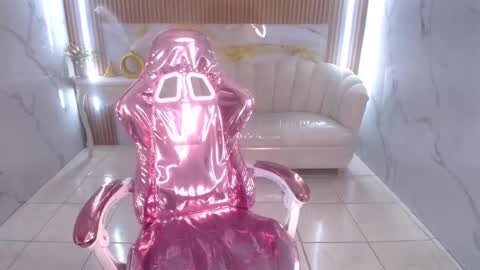 kim_lush_s online show from 01/08/26, 08:11