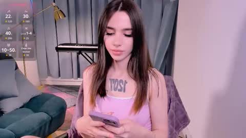 KIM online show from 10/01/25, 05:24