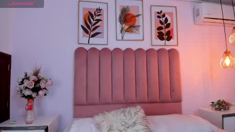 KIM  online show from 04/09/26, 08:25