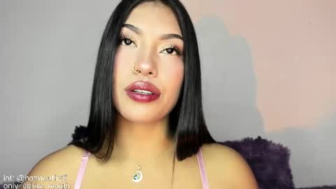 kim_mouth17 online show from 04/12/26, 11:54