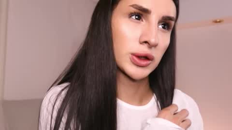 Kim Oberlin online show from 09/16/25, 01:23