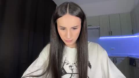 Kim Oberlin online show from 03/19/26, 04:22