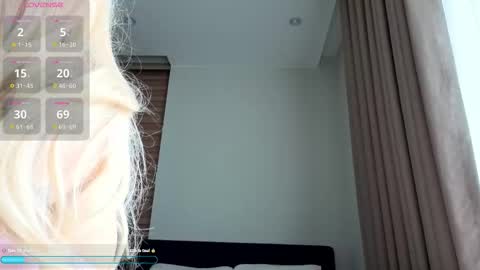 Snapshot of kim_ryu chatting on 11/04/25, 03:27 Kim online show from 11/04/25, 03:27