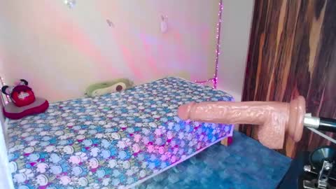 Kim Mishell  online show from 01/24/25, 10:08