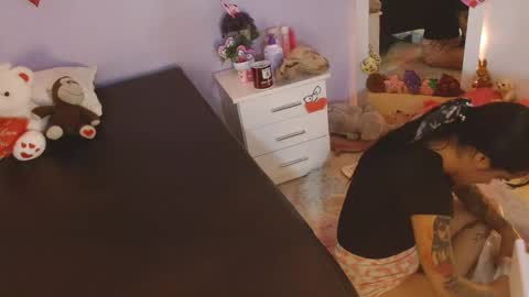 Kim  Yuk online show from 02/20/25, 01:57