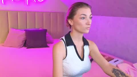 kimberlly_smith online show from 06/30/26, 11:17