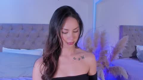 Kim online show from 11/29/25, 05:32