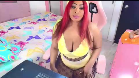 Snapshot of kimberly_bellu chatting on 06/23/26, 11:58 Anita. online show from 06/23/26, 11:58